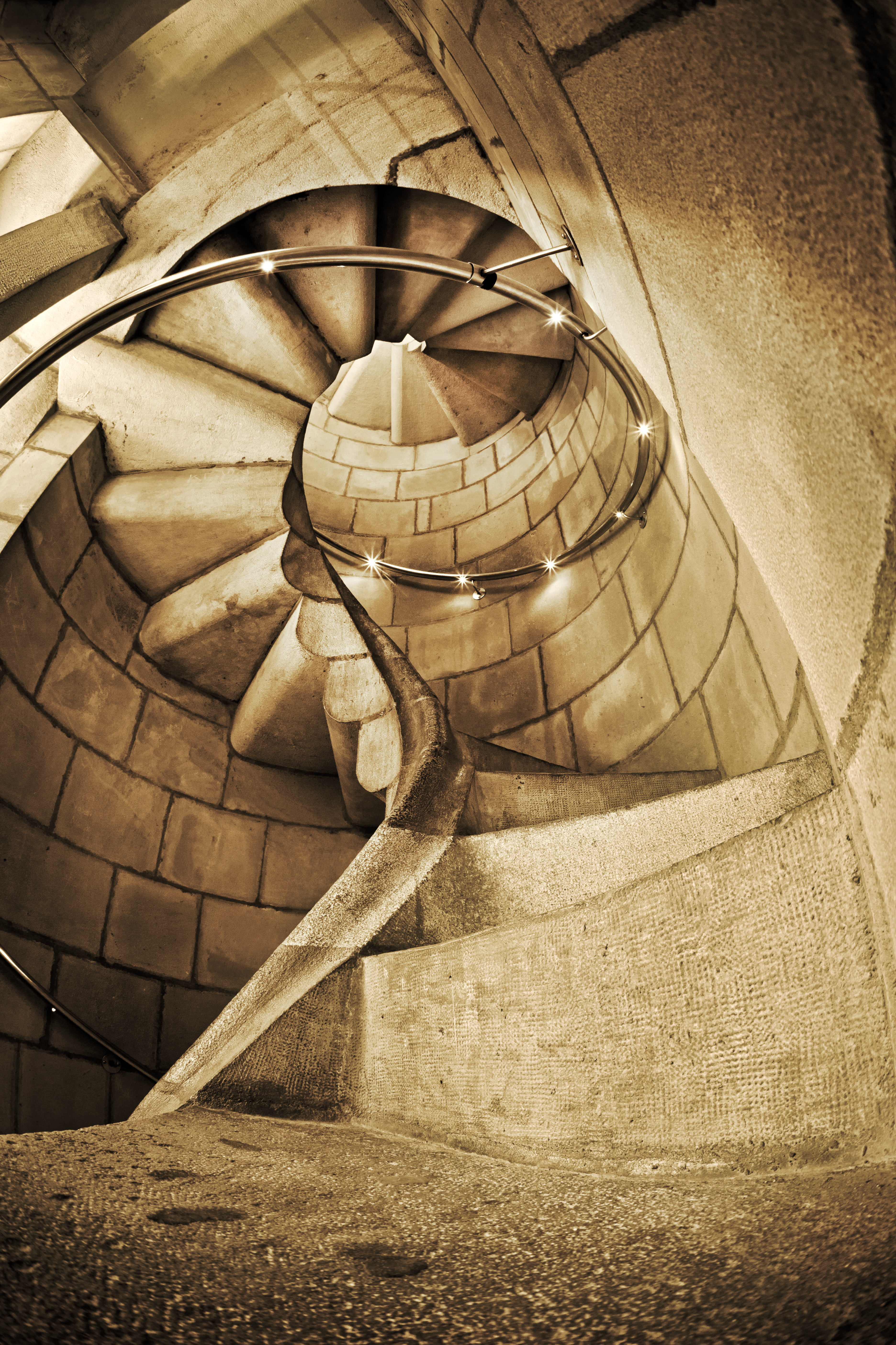 Winding stairs