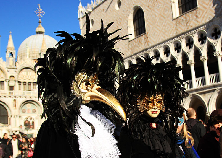 Luxe-Adventure-Traveler-Venice-Carnival-14