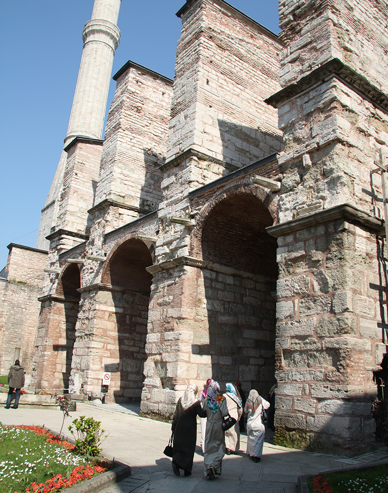 AdobeStock_288685821-LW