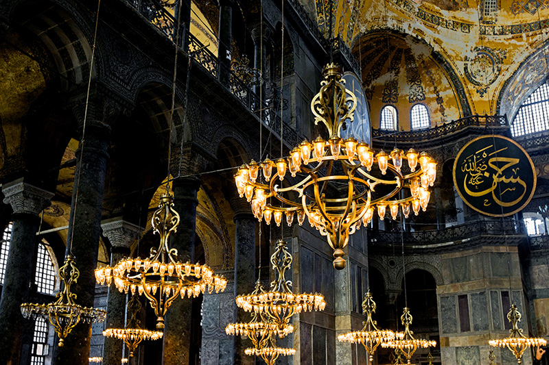 AdobeStock_303917828_LW